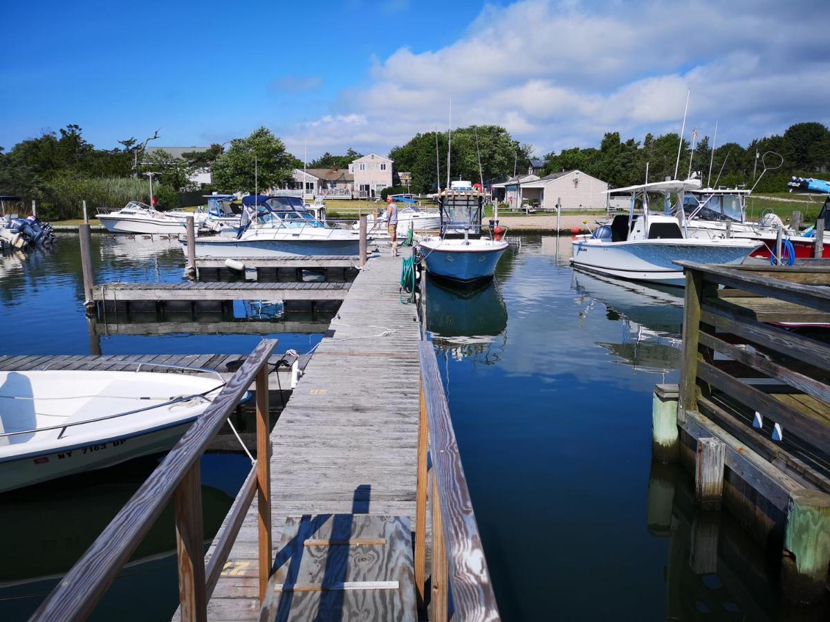 Bay Watch Hotel And Marina Hampton Bays Eksteriør billede
